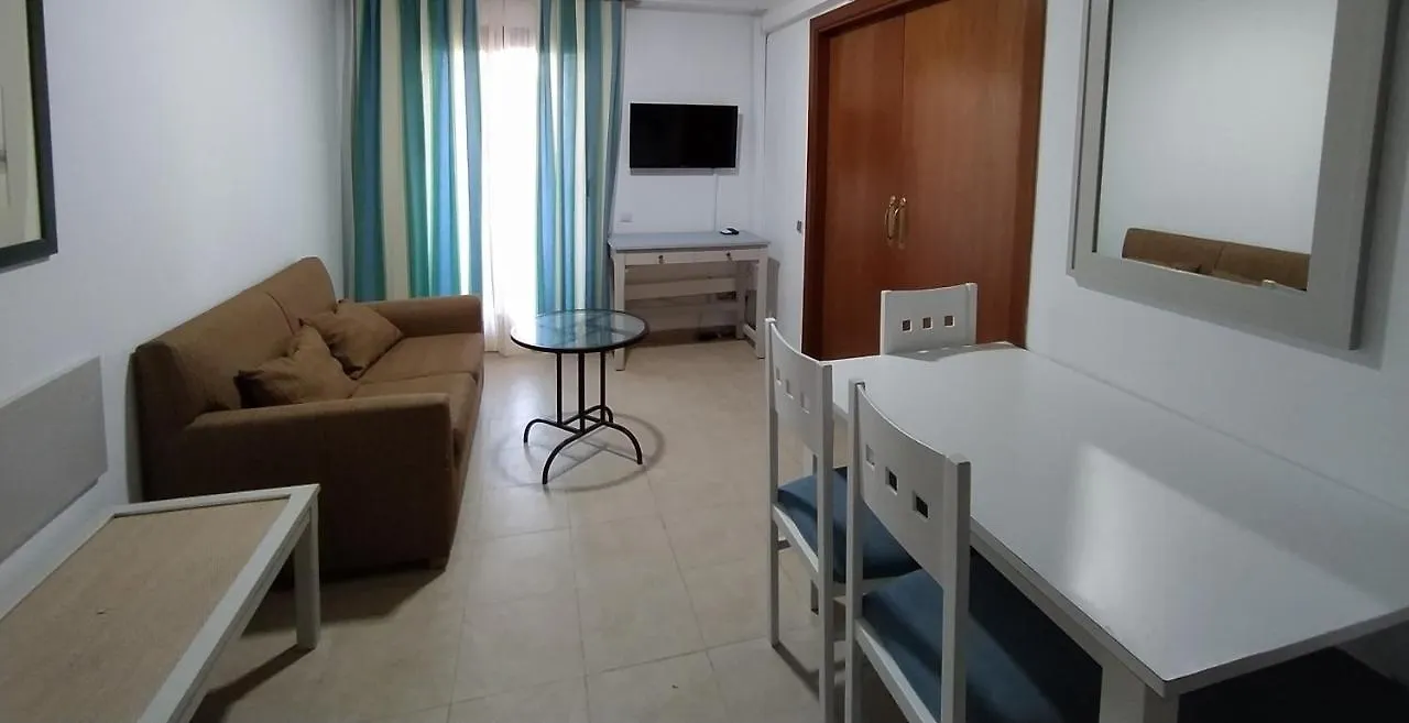 Apartamento Dos Dormitorios Vistas Jardin Punta del Caiman